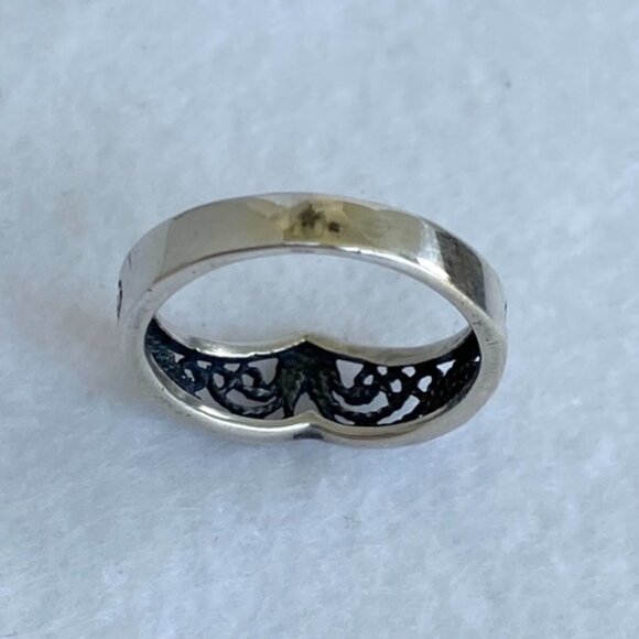 VTG Sterling Silver 925 Filigree V Shaped Chevron Band Wishbone Ring Size 5.75 - Picture 8 of 16